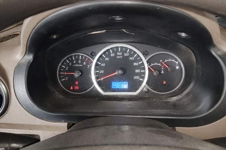 Used Wuling Hongguang 2014 1.2L Standard Model China IV Instrument Cluster