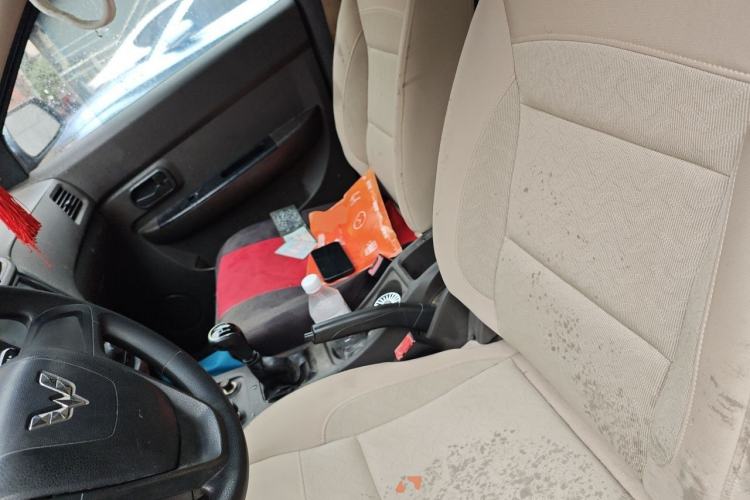Used Wuling Hongguang 2014 1.2L Standard Model China IV Left Front Seat