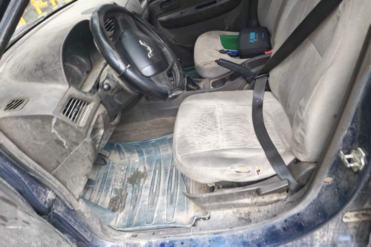 Used Wuling Hongguang 2014 1.5L Base Version Left Front Seat