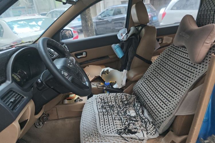 Used Wuling Hongguang 2014 1.5L S Comfort Model Left Front Seat