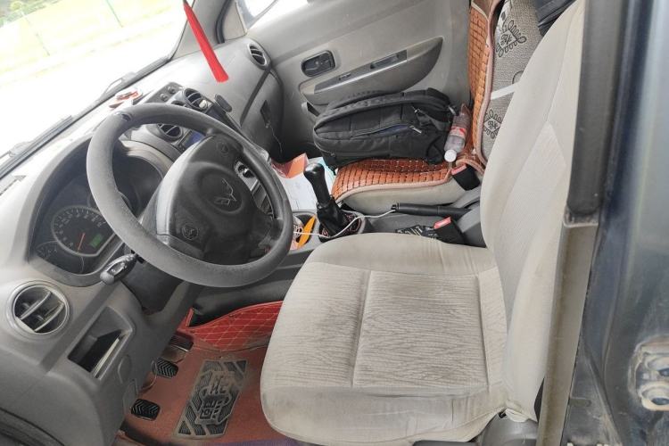 Used Wuling Hongguang 2014 1.2L Base Model China IV Left Front Seat