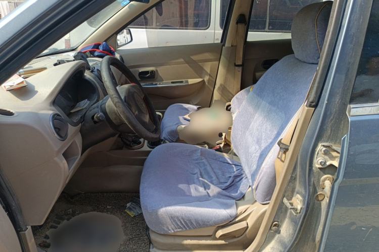 Used Wuling Hongguang 2014 1.2L Standard Model China IV Left Front Seat
