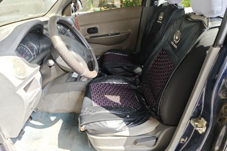 Used Wuling Hongguang 2014 1.2L Base Model China IV Left Front Seat