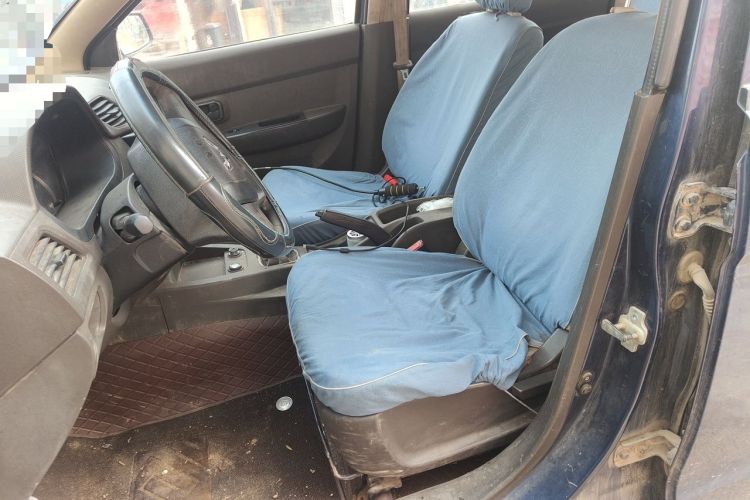 Used Wuling Hongguang 2014 1.2L Standard Model China IV Left Front Seat