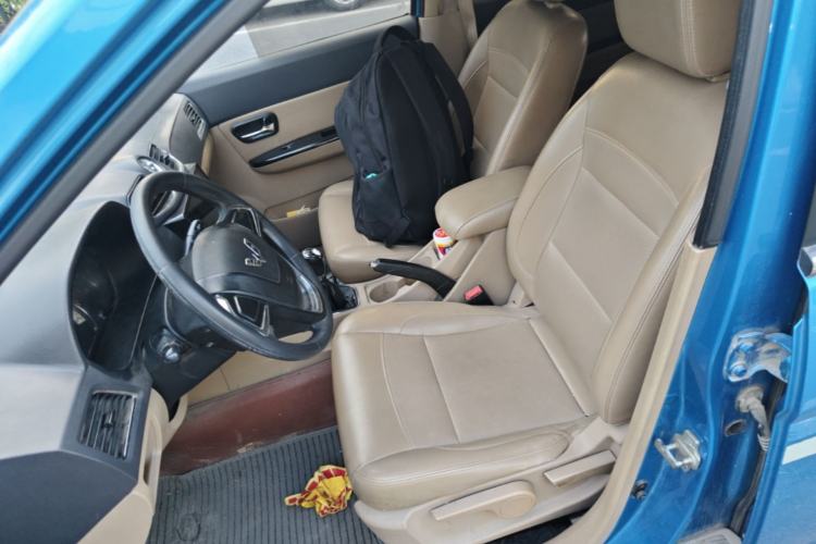 Used Wuling Hongguang 2014 1.2L S Comfort Model China IV Left Front Seat