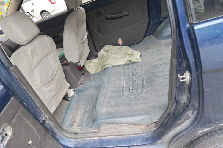 Used Wuling Hongguang 2014 1.5L Base Version Left Rear Seat