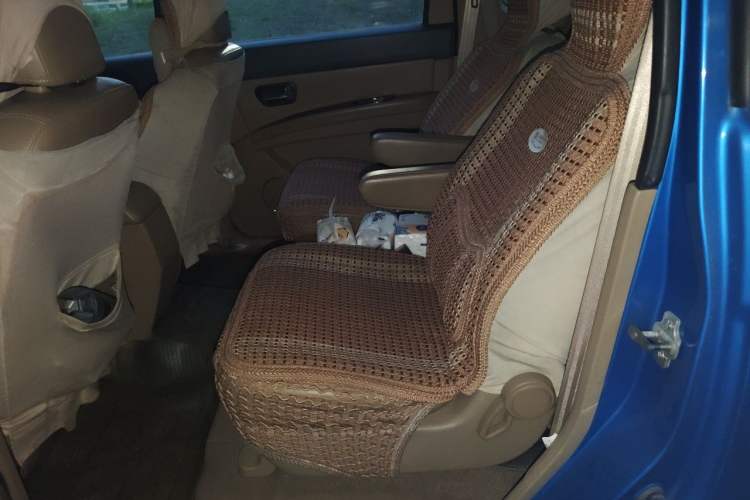 Used Wuling Hongguang 2014 1.5L S Comfort Model Left Rear Seat