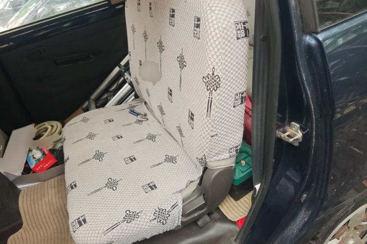 Used Wuling Hongguang 2014 1.5L Base Version Left Rear Seat