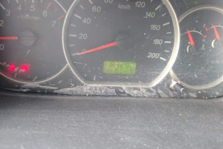 Used Wuling Hongguang 2014 1.2L Base Model China IV Odometer Close Up