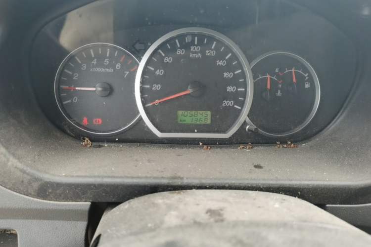 Used Wuling Hongguang 2014 1.2L Base Model China IV Odometer Close Up
