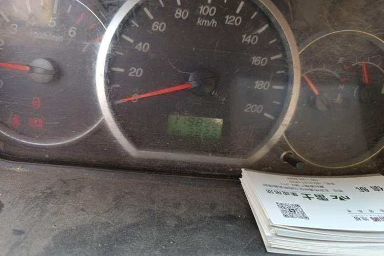 Used Wuling Hongguang 2014 1.2L Standard Model China IV Odometer Close Up