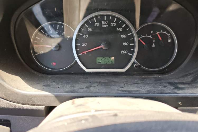 Used Wuling Hongguang 2014 1.2L Base Model China IV Odometer Close Up