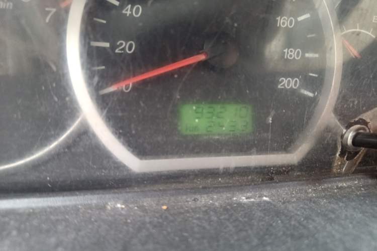Used Wuling Hongguang 2014 1.2L Base Model China IV Odometer Close Up
