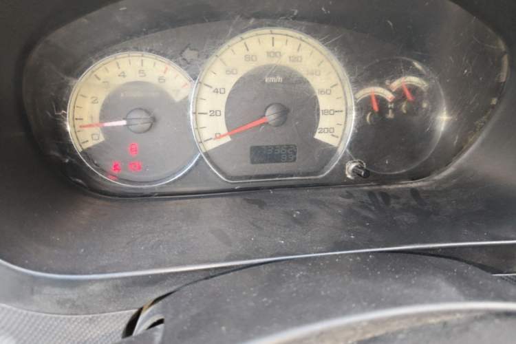 Used Wuling Hongguang 2014 1.2L S Comfort Model China IV Odometer Close Up