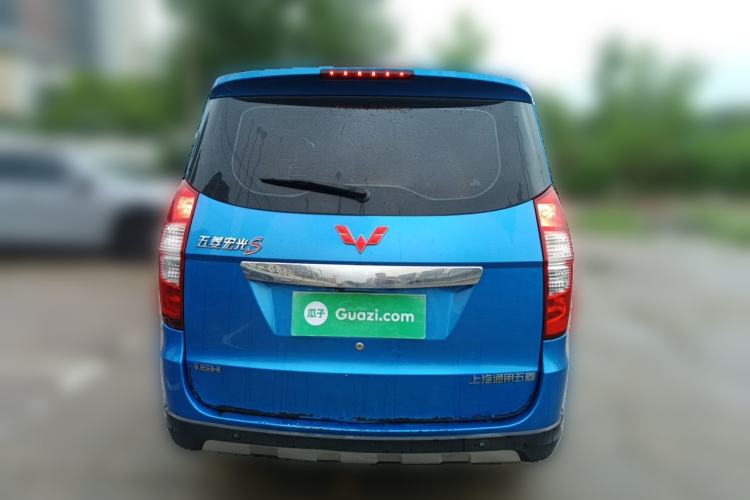 Used Wuling Hongguang 2014 1.5L S Luxury Model Rear