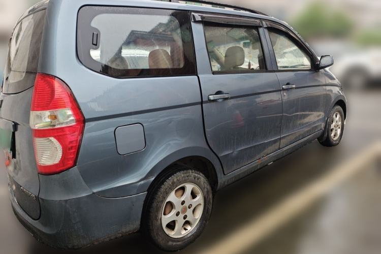 Used Wuling Hongguang 2014 1.2L Standard Model China IV Rear Right 45 Deg