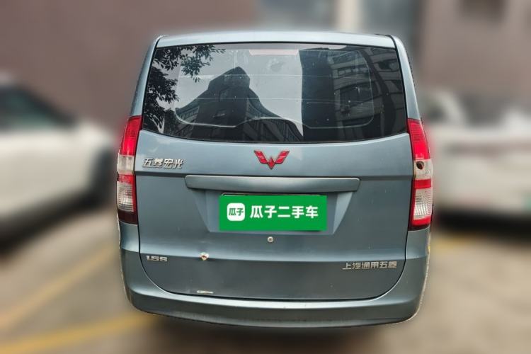 Used Wuling Hongguang 2014 1.5L Standard Version Rear