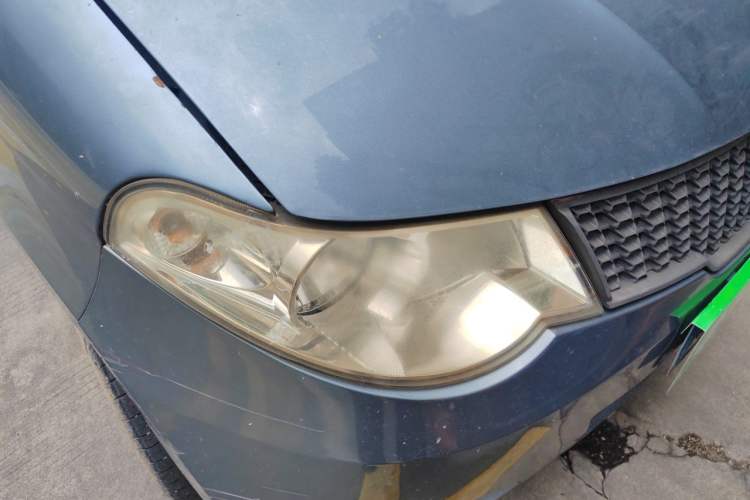 Used Wuling Hongguang 2014 1.2L Standard Model China IV Right Front Headlight