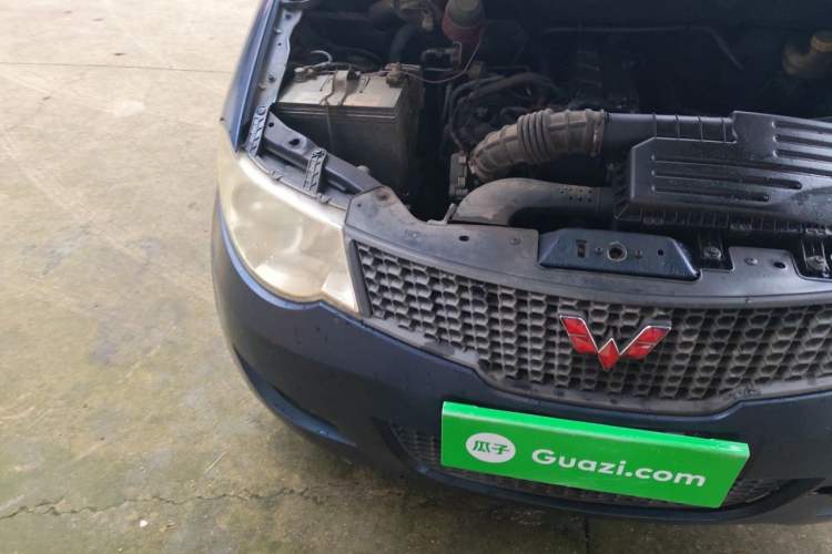Used Wuling Hongguang 2014 1.5L Base Version Right Front Headlight