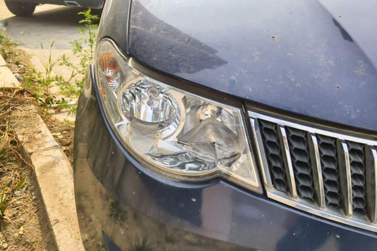Used Wuling Hongguang 2014 1.2L Standard Model China IV Right Front Headlight