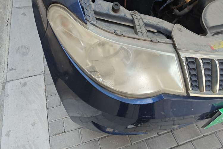 Used Wuling Hongguang 2014 1.2L Standard Model China IV Right Front Headlight