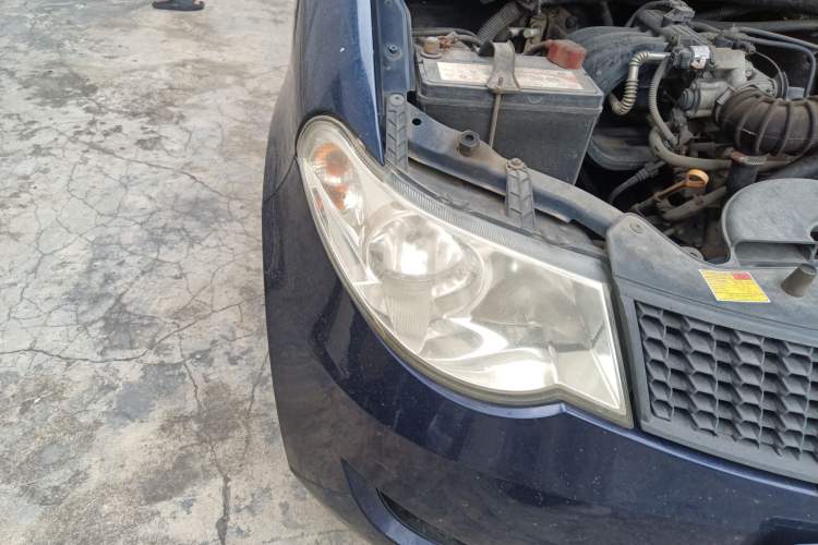 Used Wuling Hongguang 2014 1.2L Base Model China IV Right Front Headlight