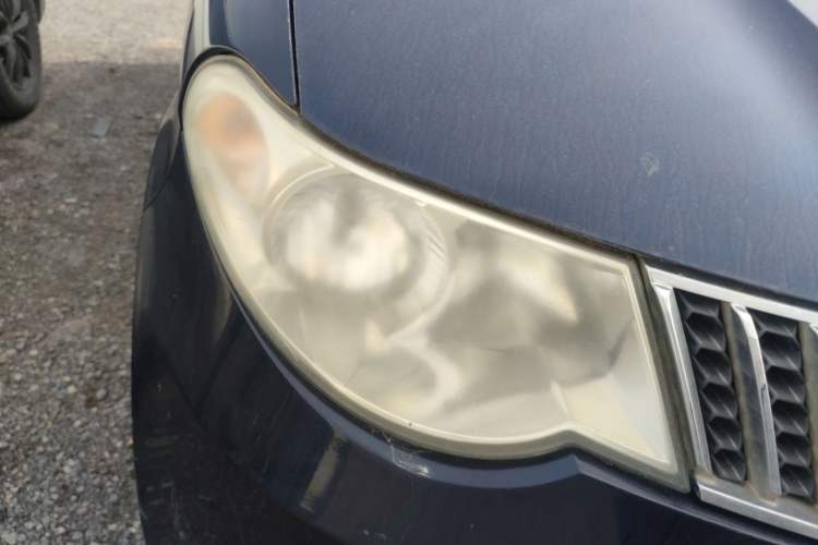 Used Wuling Hongguang 2014 1.2L Standard Model China IV Right Front Headlight