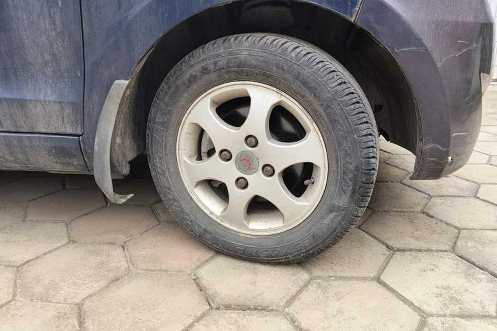 Used Wuling Hongguang 2014 1.2L Base Model China IV Right Front Wheel Hub