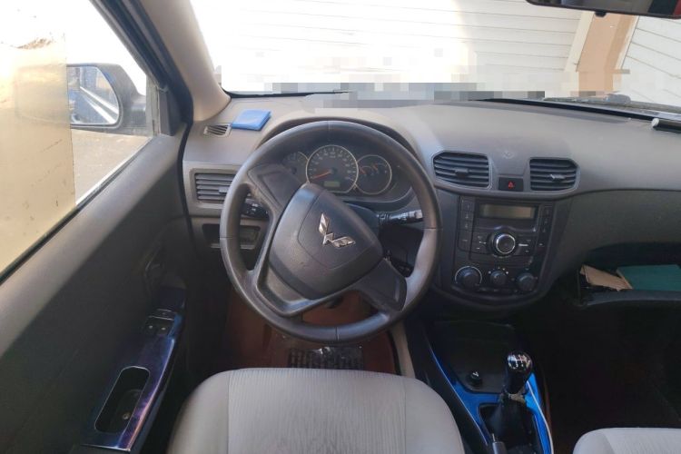 Used Wuling Hongguang 2014 1.5L Base Version Steering Wheel
