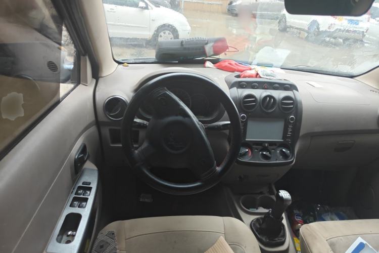 Used Wuling Hongguang 2014 1.2L Base Model China IV Steering Wheel