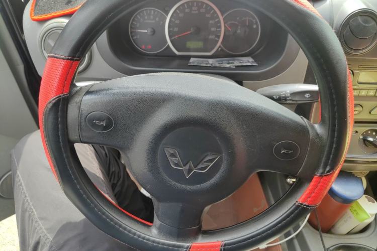 Used Wuling Hongguang 2014 1.5L Base Version Steering Wheel