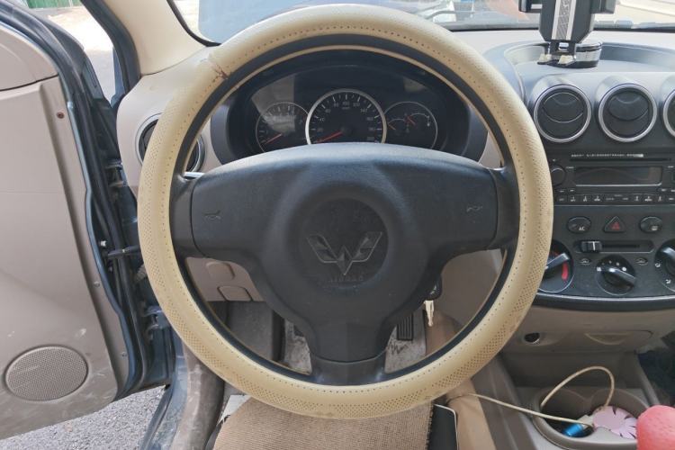 Used Wuling Hongguang 2014 1.5L Base Version Steering Wheel
