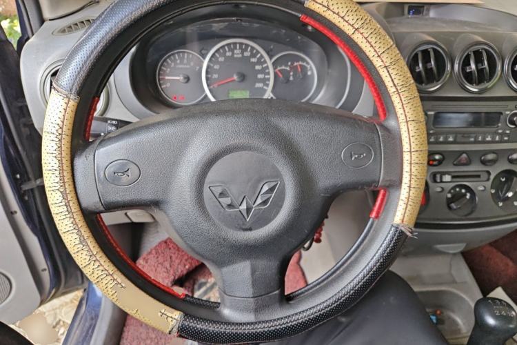 Used Wuling Hongguang 2014 1.5L Base Version Steering Wheel