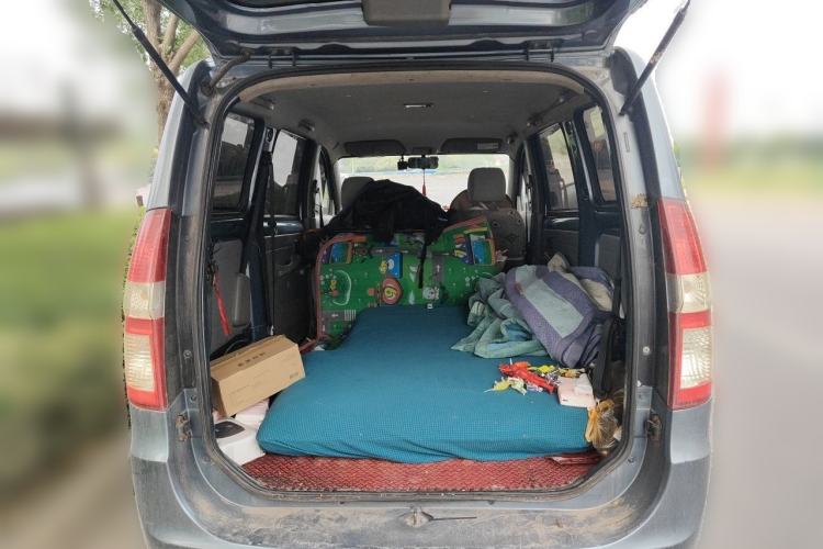 Used Wuling Hongguang 2014 1.2L Base Model China IV Trunk