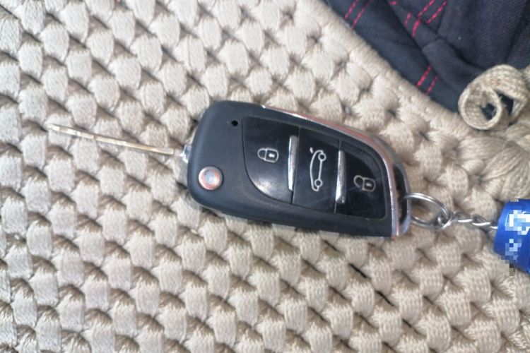 Used Wuling Hongguang 2014 1.5L Base Version Vehicle Key