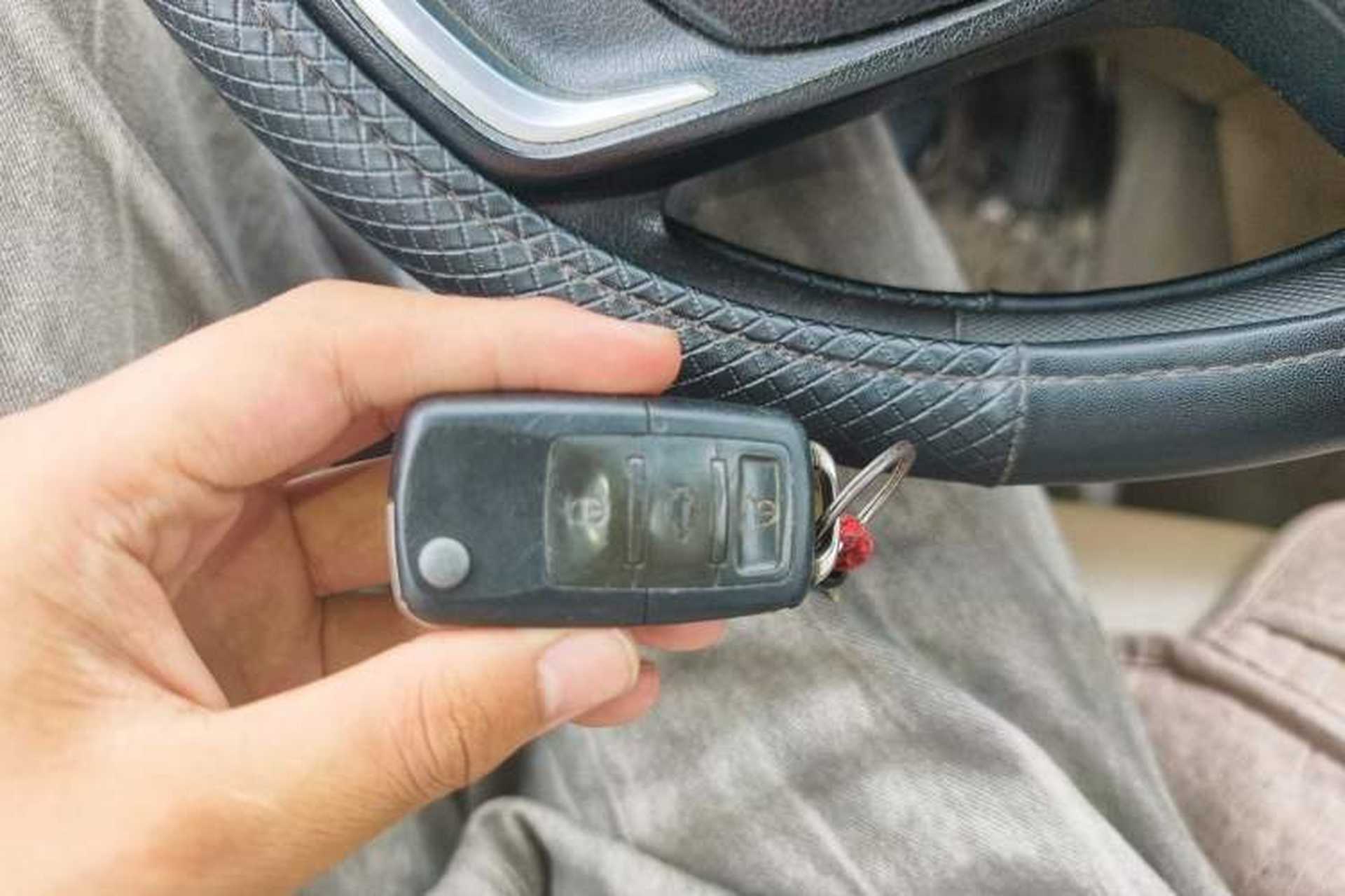 Used Wuling Hongguang 2014 1.5L S Comfort Model Vehicle Key
