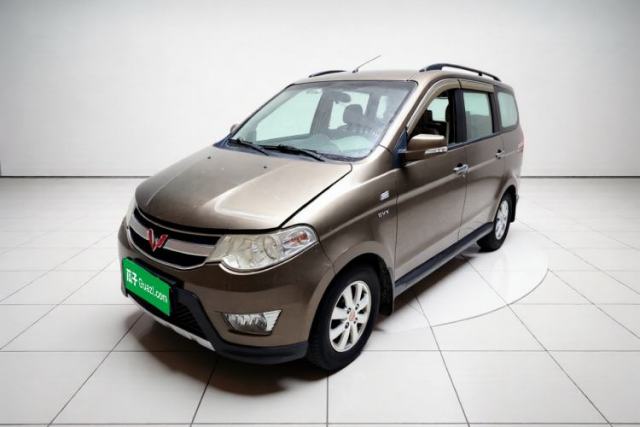 Wuling Hongguang 2014 1.5L Standard Version d’occasion