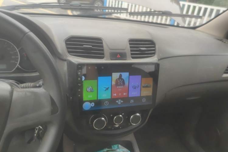 Used Wuling Hongguang 2014 1.5L S Standard Version Audio And AC Panel