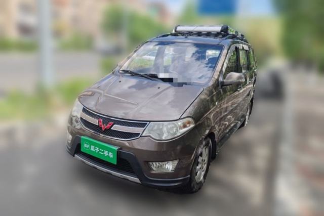Used Wuling Hongguang 2014 1.2L S Comfort Model China IV