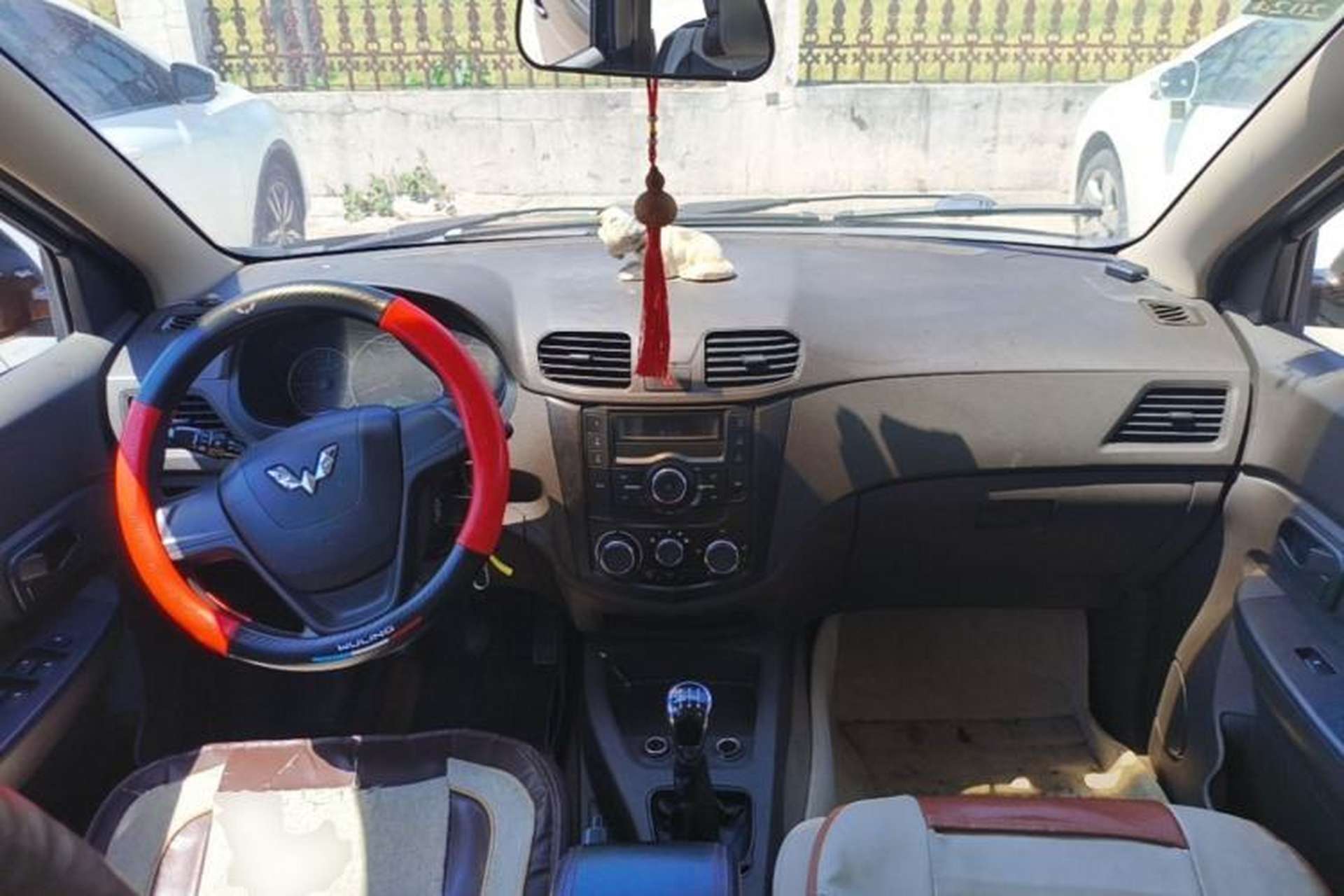 Used Wuling Hongguang 2014 1.5L S Standard Version Center Console