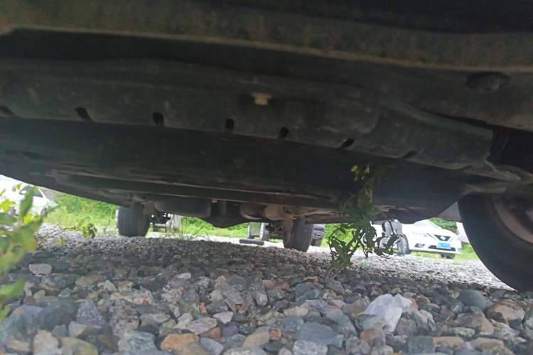 Used Wuling Hongguang 2014 1.5L S Standard Version Chassis Front