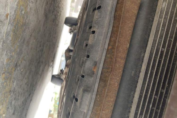 Used Wuling Hongguang 2014 1.5L S Standard Version Chassis Front