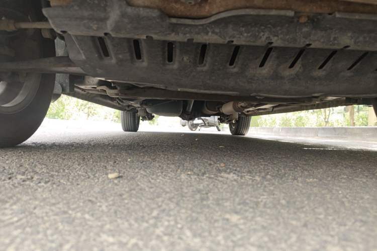 Used Wuling Hongguang 2014 1.2L S Comfort Model China IV Chassis Front