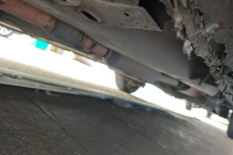 Used Wuling Hongguang 2014 1.5L S Luxury Model Chassis Front Left