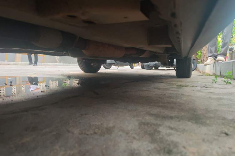 Used Wuling Hongguang 2014 1.5L S Luxury Model Chassis Front Left