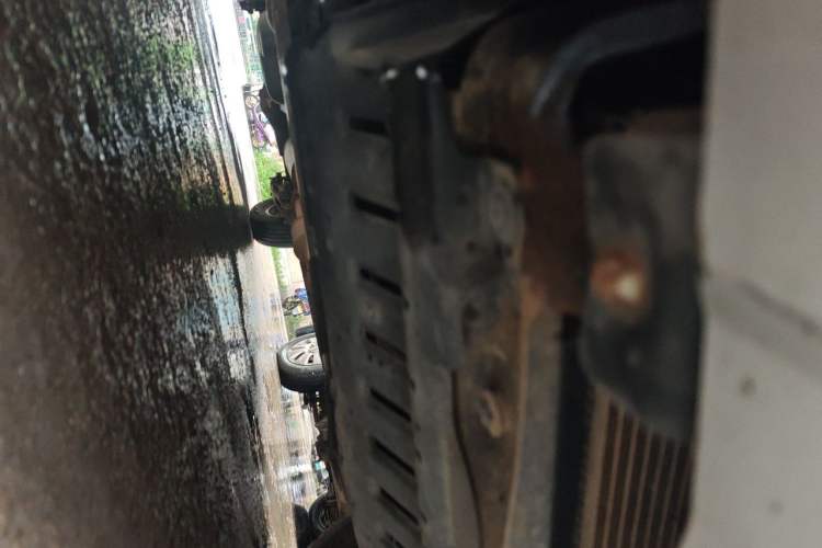 Used Wuling Hongguang 2014 1.2L S Comfort Model China IV Chassis Front Right