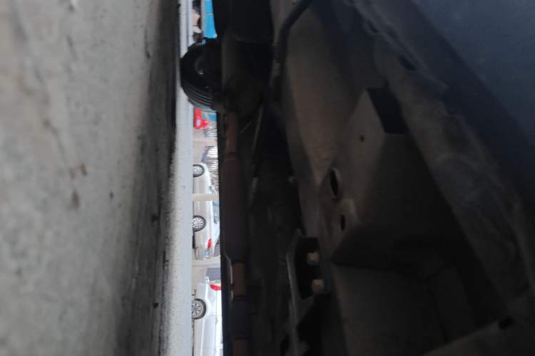 Used Wuling Hongguang 2014 1.5L S Luxury Model Chassis Front Right