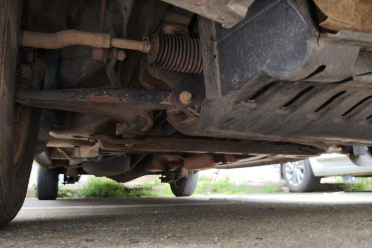 Used Wuling Hongguang 2014 1.5L S Standard Version Chassis Front Right