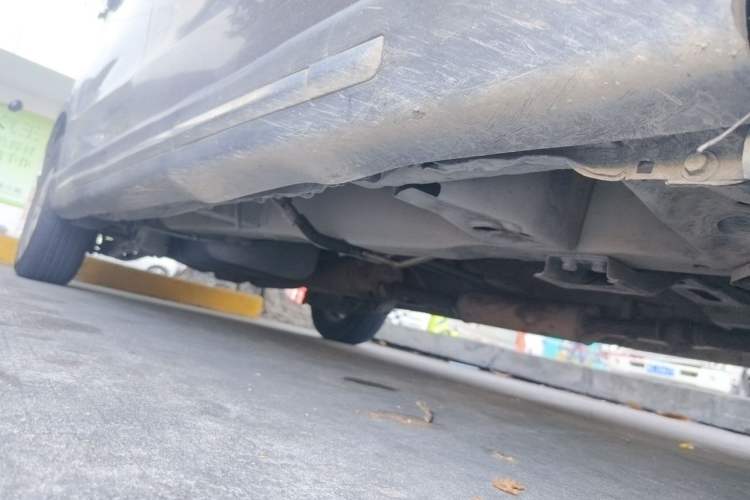 Used Wuling Hongguang 2014 1.5L S Luxury Model Chassis Front Right