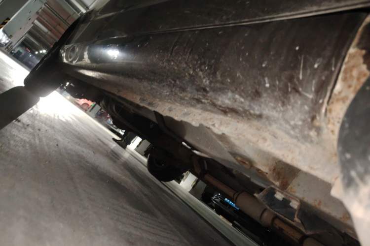 Used Wuling Hongguang 2014 1.2L S Standard Version China IV Standard Chassis Front Right
